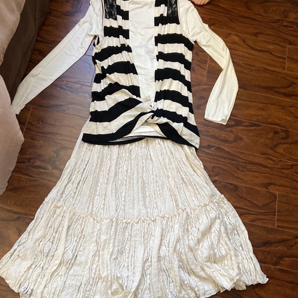 Beautiful striped open front cardigan in size M - Picture 8 of 13